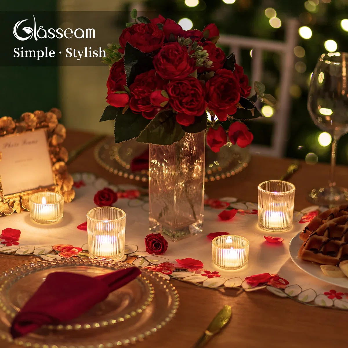 Glasseam Portacandele in Vetro, Set di 24 Portacandele Trasparenti, Portacandele Votive A Coste per La Tavola da Pranzo, Piccoli Portacandele Chic per Matrimonio, Natale E Decorazione della Casa