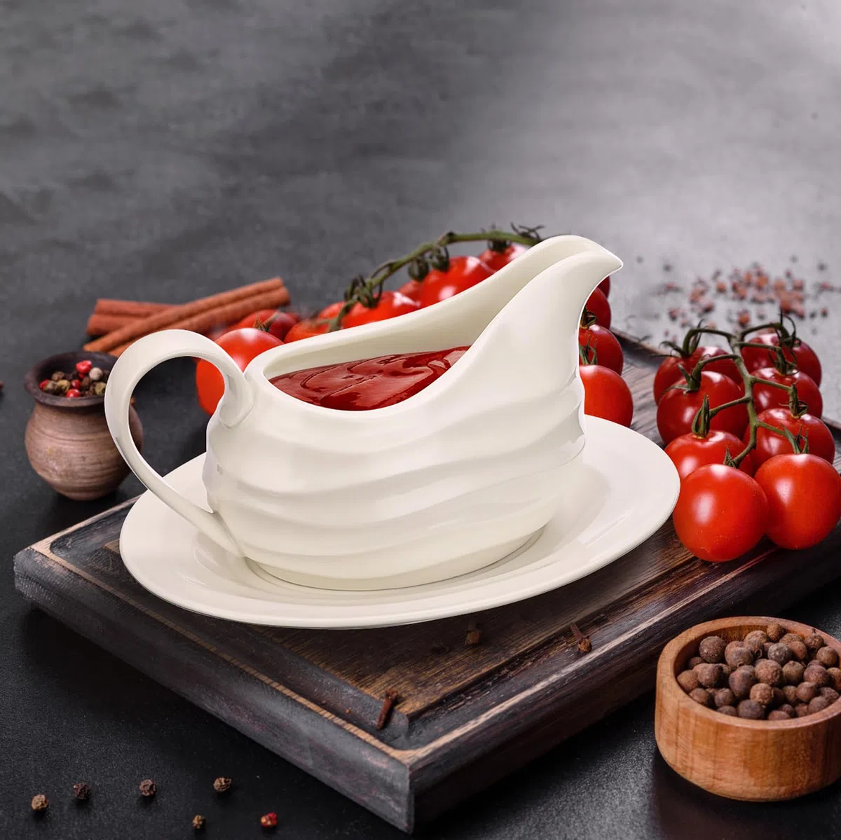 Salsiera in Kremik con vassoio, ciotola da portata con manico, dispenser con cucchiaio per salsa gourmet, per latte, braciole di maiale, dessert, idea regalo per microonde e lavastoviglie