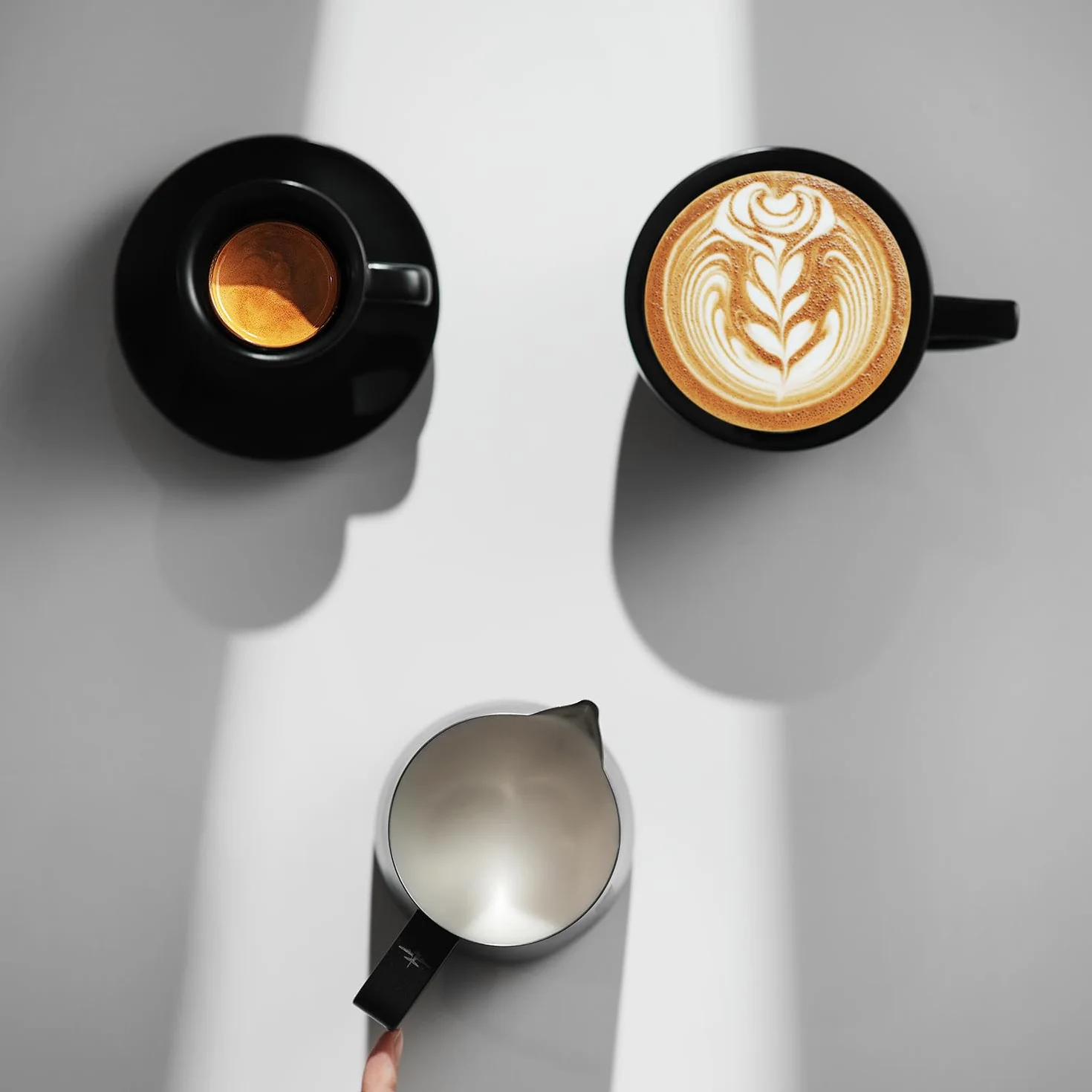 MHW-3BOMBER Brocca per latte in acciaio inox, 500 ml, professionale per barista, bricco per caffè espresso e latte art, con design Hawksbill, accessori barista, colore: Glossy, modello P5002S