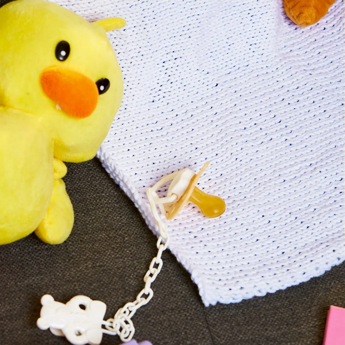 Kit di lavoro a maglia per principianti completo di ferri da maglia - Coperta fai da te per bambini - Idea regalo (Blu Cielo)