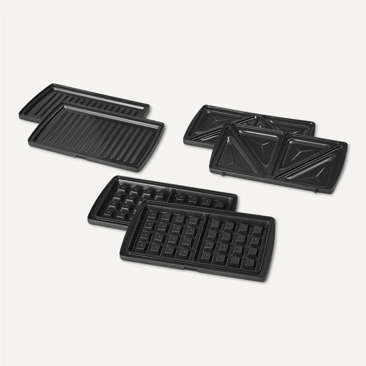 Amazon Basics Macchina per panini e waffle 3 in 1, con piastre rimovibili, da 700 W, Nero