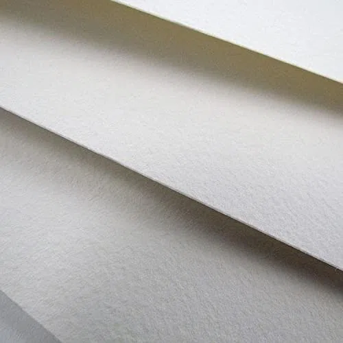 Fabriano - Carta per acquerello - superficie pressata a freddo (NOT) - 300 g/m² - 70 x 50 cm - 25 fogli