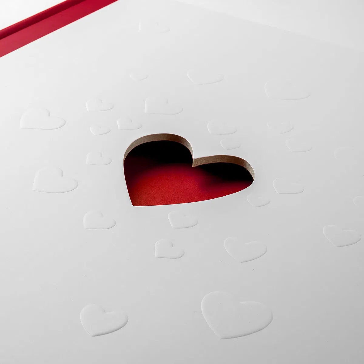 walther design Album Fotografico Bianco 28 x 30,5 cm con Copertina Ritagliata e goffratura, Album di Nozze Love UH-159
