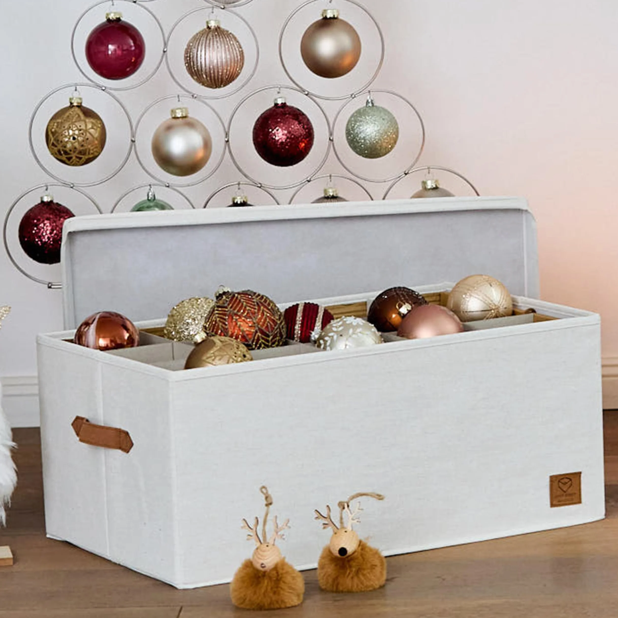 LOVE IT STORE IT - Scatola Portaoggetti Con Coperchio Per Palle di Natale - Con 30 Scomparti, Vassoio Estraibile - Lino-Cotone - Rinforzi In Legno - 58x36x25cm - Beige