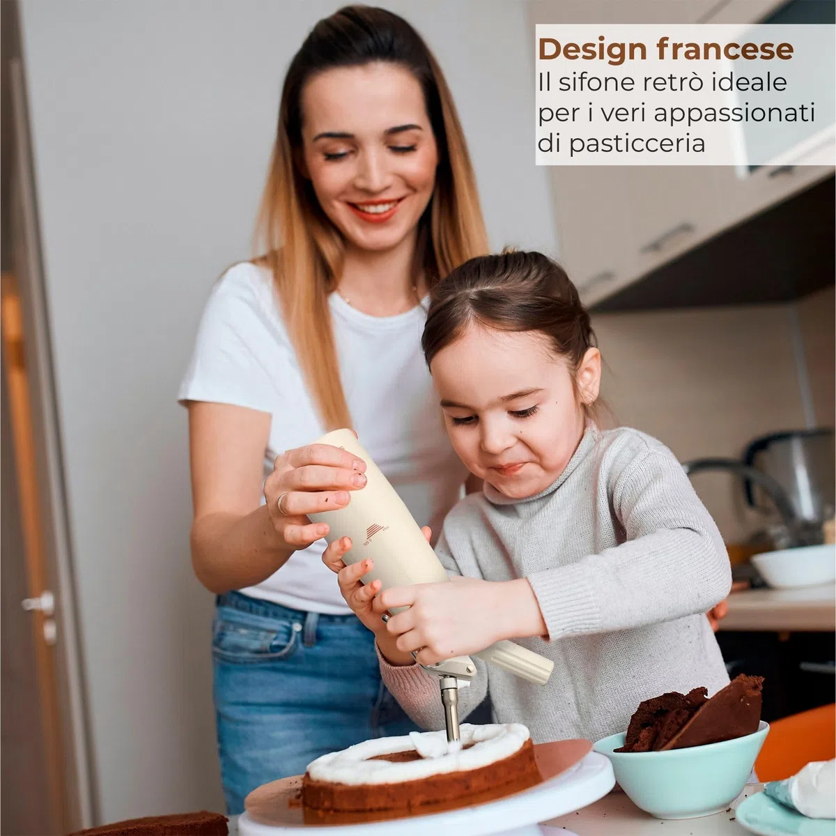 SO’Maison Sifone Panna e Crema 500 ml – Sifone da Cucina Professionale, Design Crema Vintage, con Ricettario da Compilare – Accessori per Pasticceria