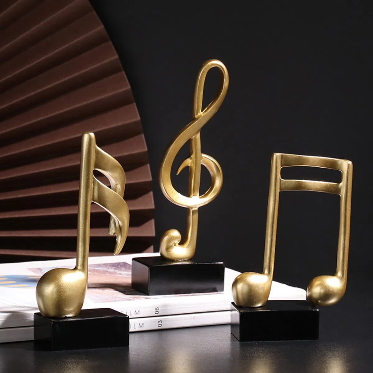 CINY 3 Pezzi Di Musicale Statua Musica Nota Ornamento Scultura, Decorazione Musicale, Set Di Sculture Musicali In Resina Per Regali Di Pianoforte Da Casa Souvenir Regalo Resina, Oro