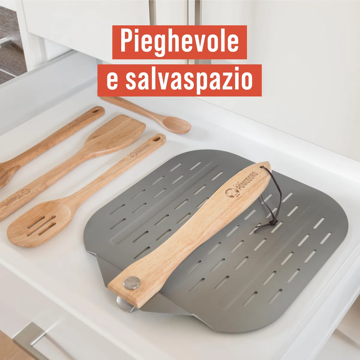 Chef Pomodoro Pala per Pizza Forata in Alluminio con Manico Pieghevole (30,5 x 35,6 cm), Pala per Pizza Corta, Compatta, Maneggevole e Facile da Riporre, Ideale per Pane Fatto in Casa