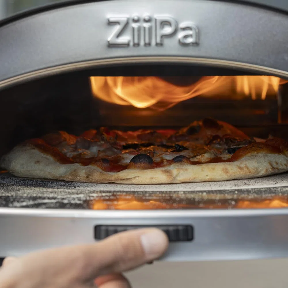ZiiPa • Pietra per pizza POPPA Ø 31,5 cm • Cordierite refrattaria ad alte prestazioni • Cottura croccante e omogenea • Per Forni Piana a Pellet & Gas • Compatibile Forno Tradizionale