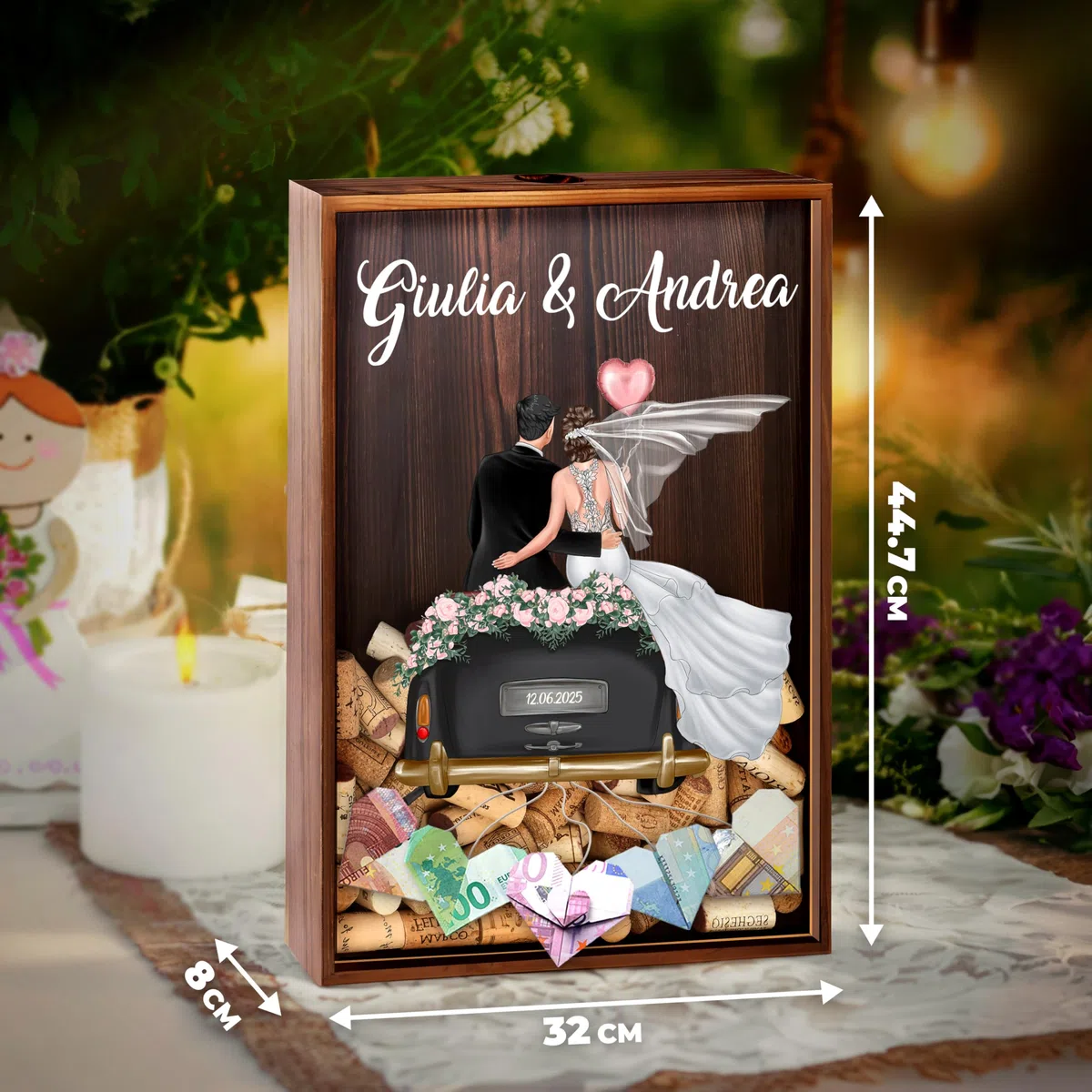 Maverton Raccoglitore Tappi Personalizzato per Matrimonio - Salvadanaio di Sughero - Scatola Legno Con Cavatappi e Porta Soldi - Busta Regalo - Regali Personalizzati Sposi