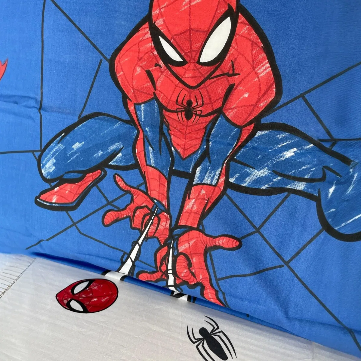 Caleffi Completo Lenzuola Letto Spider Man Spidey in Cotone Singolo lenzuolo superiore 155x280+ 1 federa 50x80 + lenzuolo inferiore con angolo x mateasso 90x200