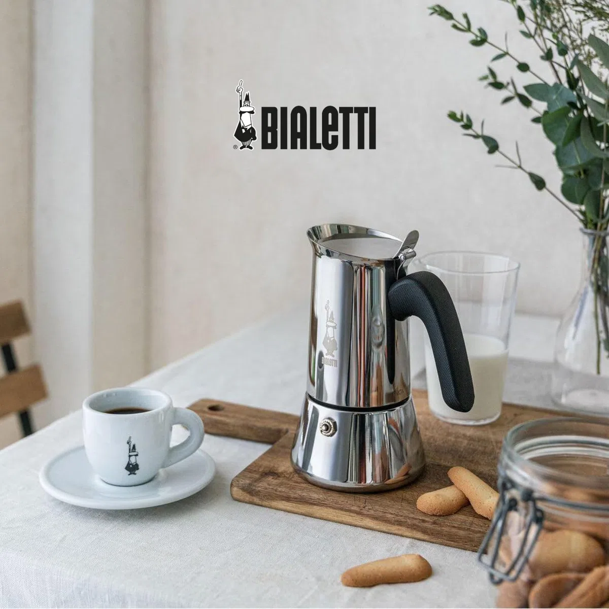 Bialetti Venus Caffettiera in Acciaio Inox, Adatta all'Induzione, Inossidabile, Argento, 4 Tazze