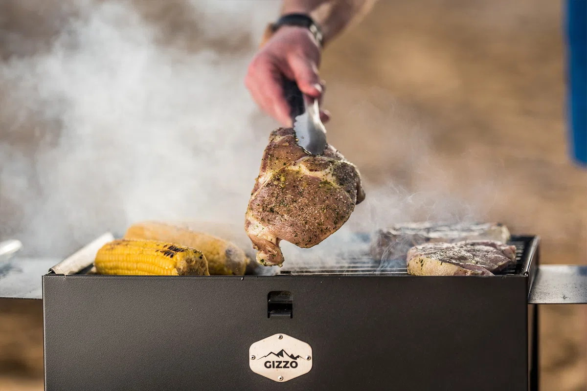 GrillGrates & Gizzo BBQ