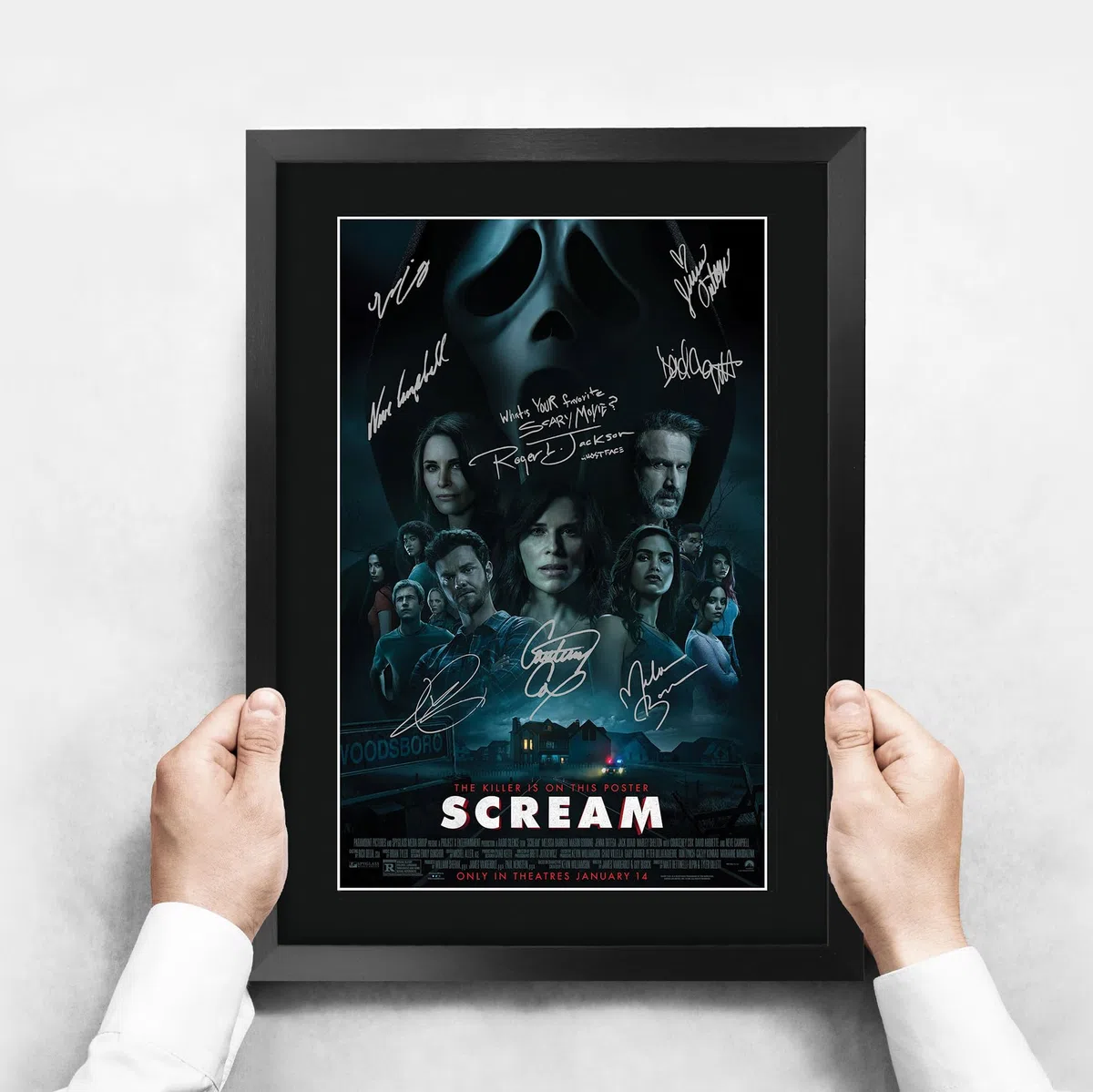 HWC Trading FR A3 Scream 5 Regali Stampato Poster Firmato Autografo Immagine Per Film Memorabilia Tifosi - A3 Incorniciato