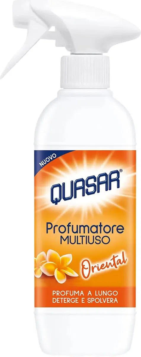 2 deodoranti Quasar Profumatore Multiuso Oriental/multiuso, fragranza a lunga durata, pulisce e depolvera spray per ambienti 500 ml + portachiavi Beni Culinari