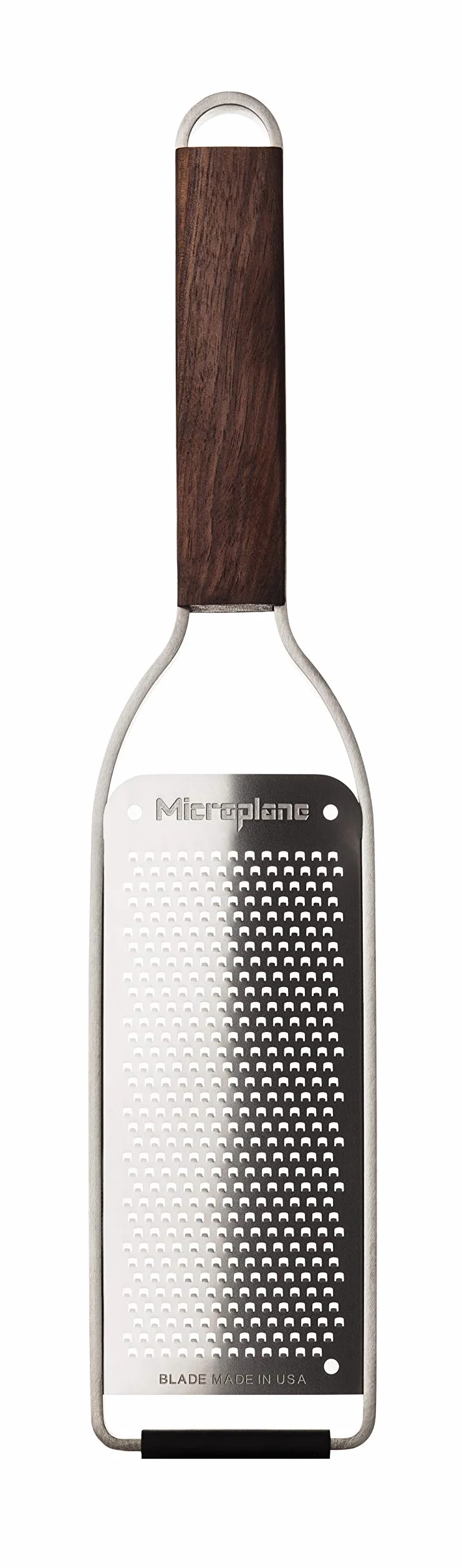 Microplane Grattugia Lama fine per Formaggio a Pasta Dura, Agrumi, Aglio, Peperoncini, Cannella e Noce Moscata con Manico in Legno di Noce e Lame in Acciaio Inossidabile – Made in USA
