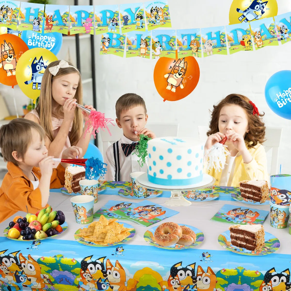 Bluey Decorazioni per Feste di Compleanno, 60 Pezzi Set di Stoviglie per Festa di Compleanno Bluey, Inclusi Tovaglia, Piatti, Tazze, Striscione, Palloncini, Tovaglioli