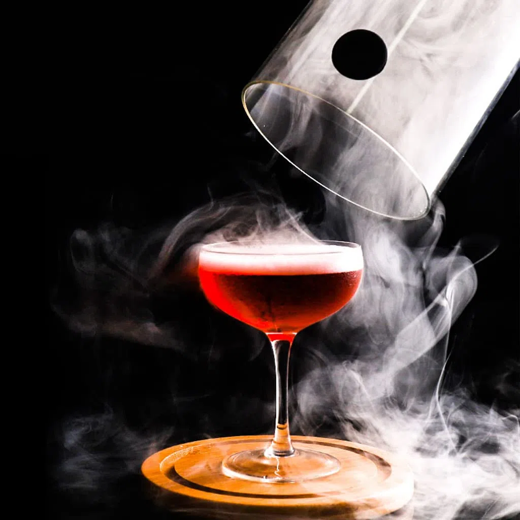 Cloche in plastica per affumicare, coperchio per cucina molecolare con fori in gomma, base in legno per cocktail, torte, bevande, fumare, cloche, copertura a cupola in vetro