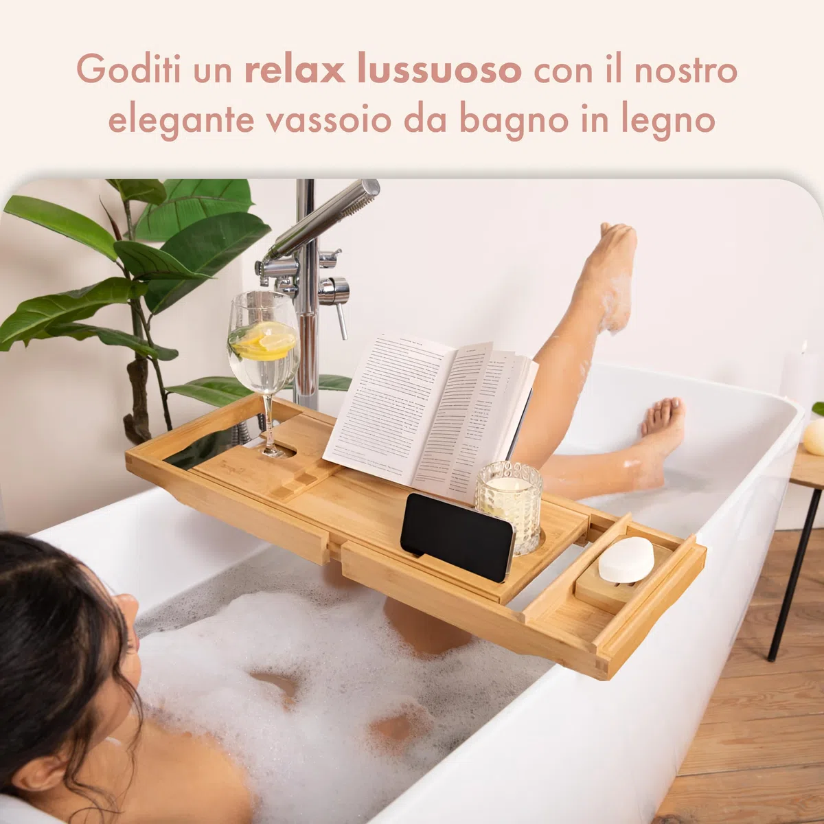 TranquilBeauty Tavola da bagno in bambù naturale sostenibile, con meccanismo a fessura sicuro per iPad, tablet e telefono | lusso allungabile sopra il vassoio da bagno con supporto per vino