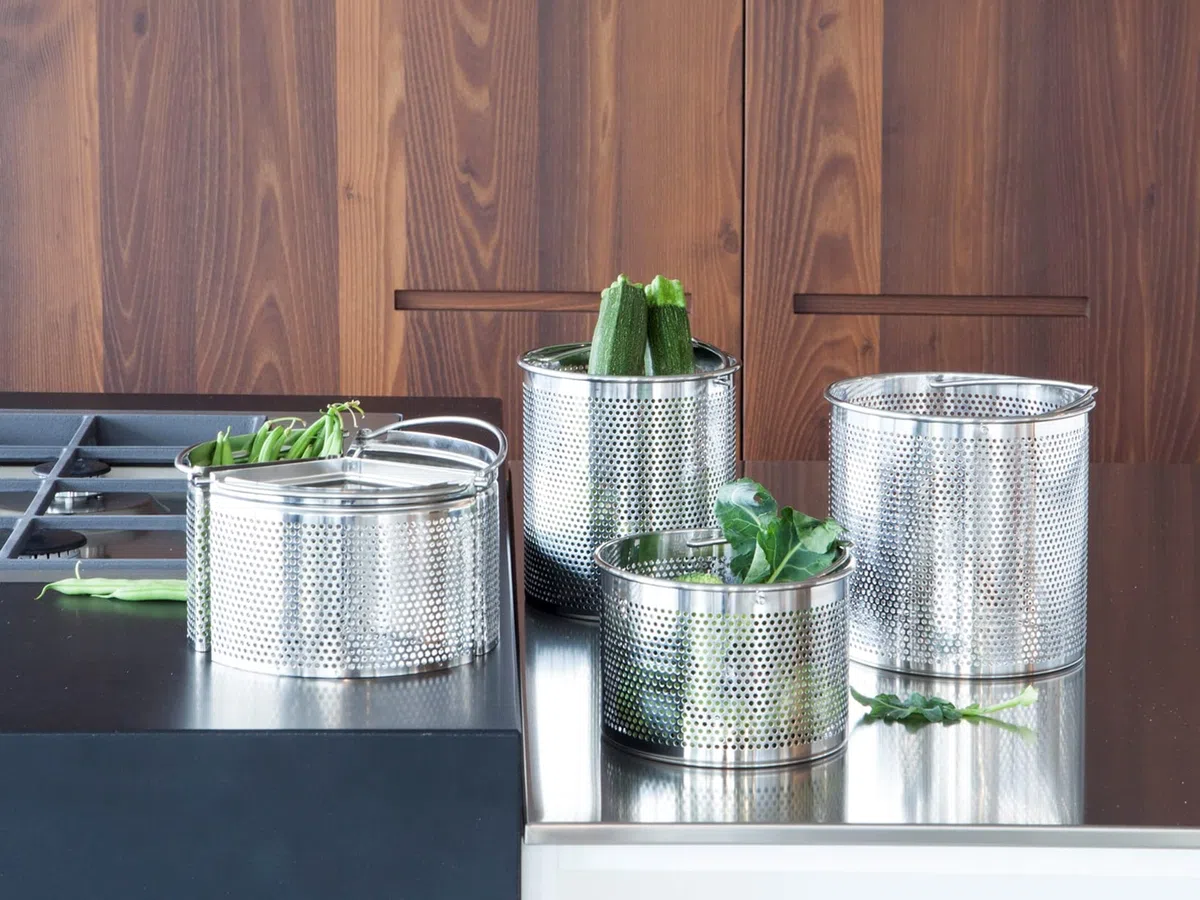 H&H Alessandro Borghese – Cestello in Acciaio Inox a 3 Spicchi, Ø18 cm, Design Elegante, Lavabile in Lavastoviglie, Linea Il Lusso della Semplicità