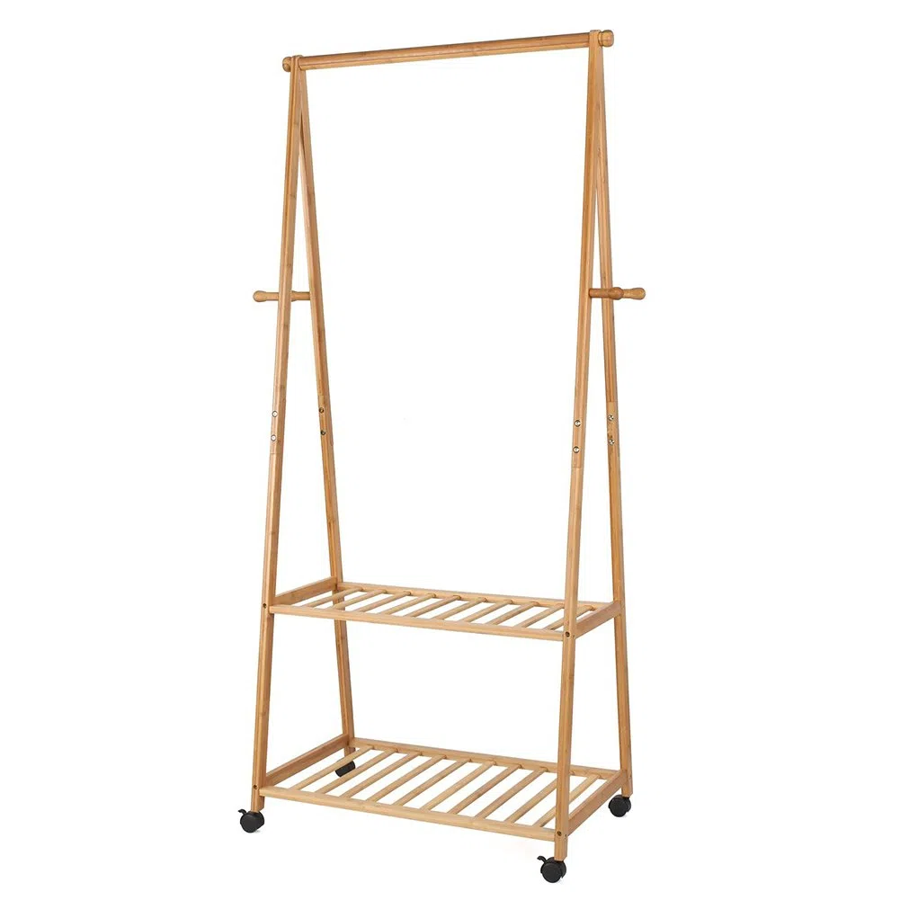 BAKAJI Stand Appendiabiti in Legno di Bambu per Camera da Letto Ingresso con Ruote Girevoli 2 Ripiani Porta Abiti Asta per Grucce e Ganci Laterali Dimensione 70 x 33 x 153 cm Colore Bamboo Naturale