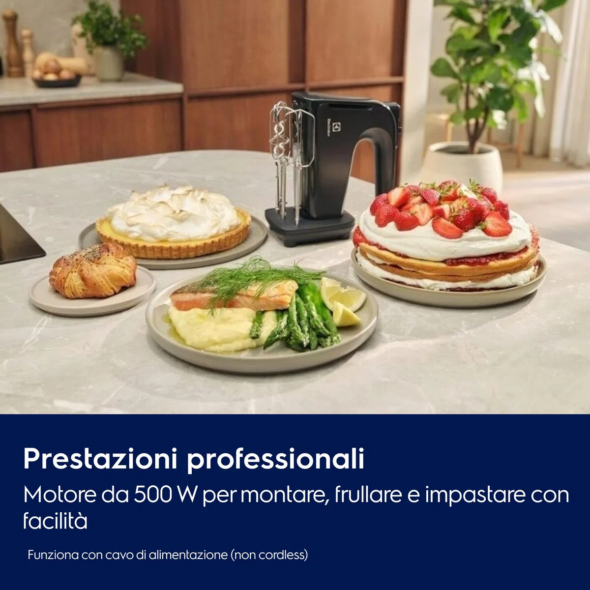 Electrolux EHM4B Sbattitore Elettrico Serie 300, 500W, 5 Velocità + Turbo, Fruste E Ganci Impasto Inclusi, Design Ergonomico, Parti Lavabili In Lavastoviglie, Grigio