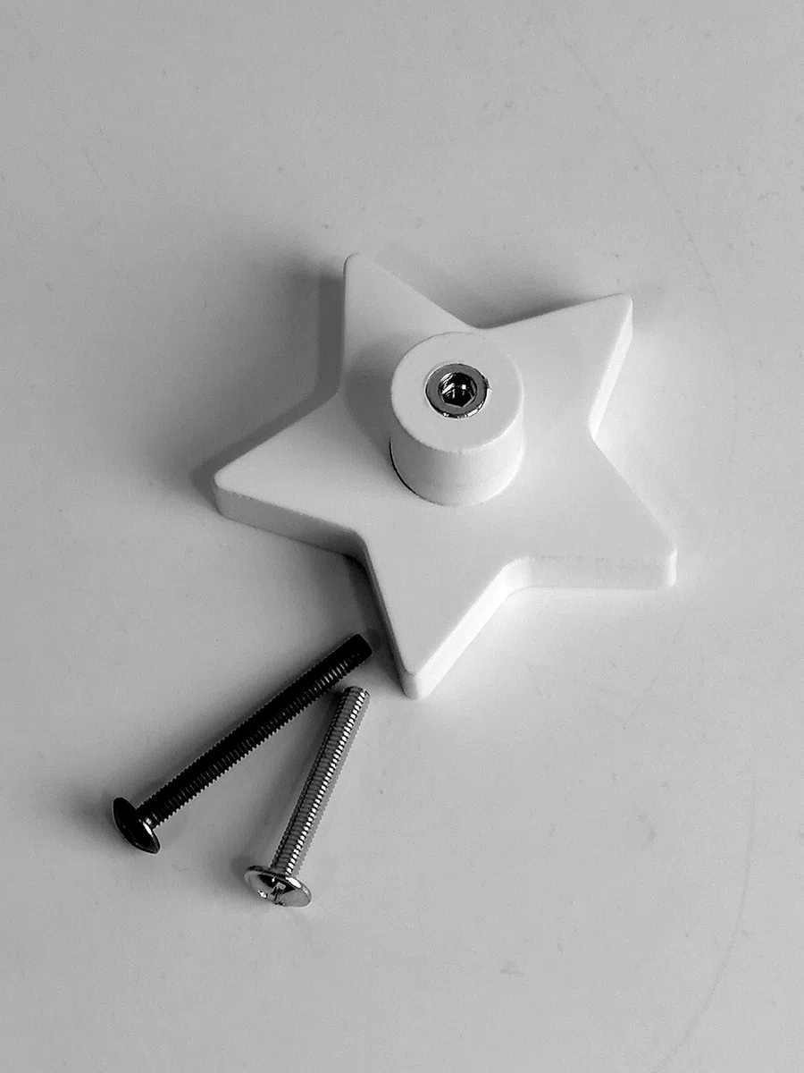 Pomelli Stella laccati. 6 unità. Pomelli per bambini laccati opachi. bianco