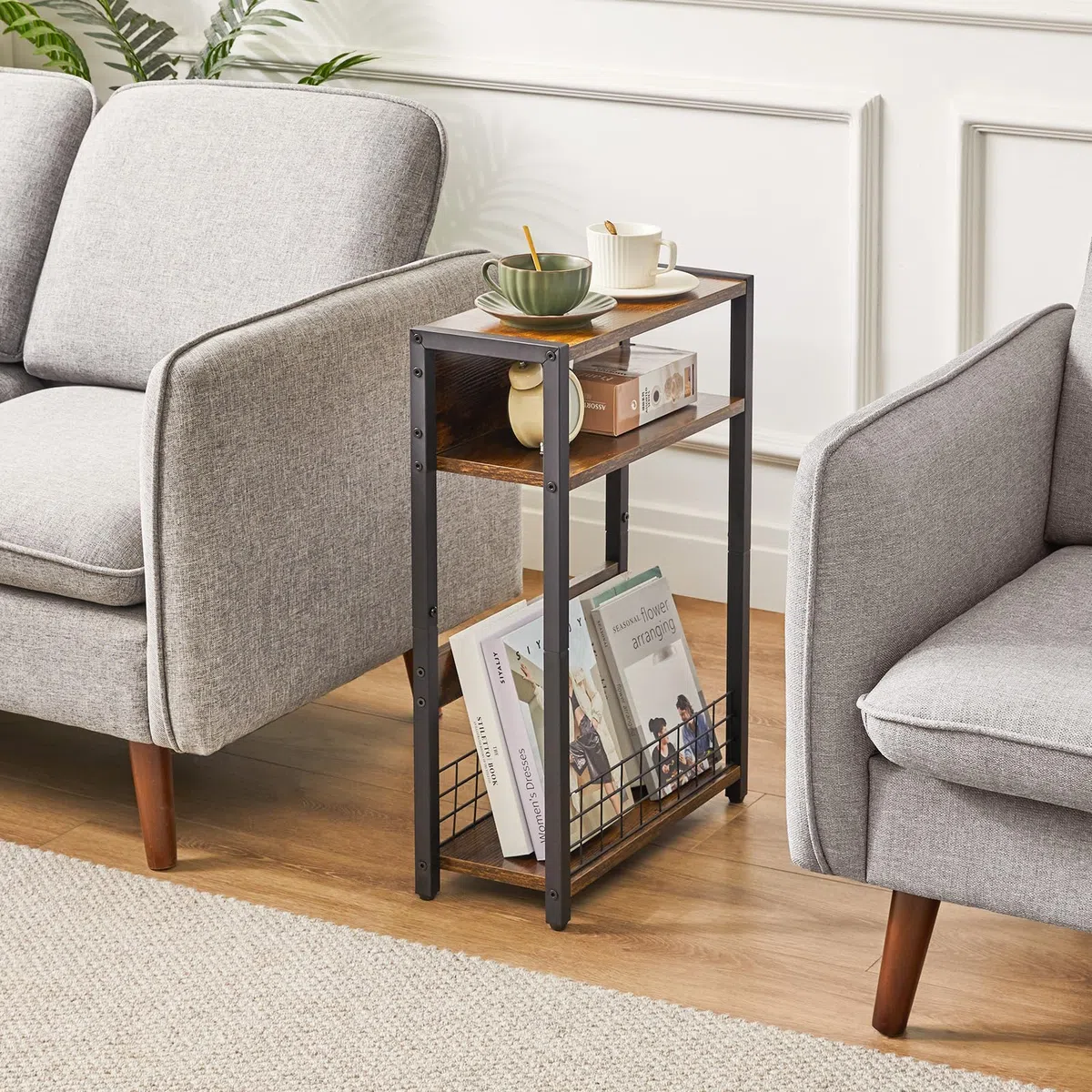 IBUYKE 3 Ripiani Tavolino Piccolo Per Piccoli Spaz,Tavolino Da Divano Con Ripiani Per Riviste,Con Ripiano Portaoggetti, Comodino Moderno Per Soggiorno Camera Balcone Cucina,Marrone TMZ001H