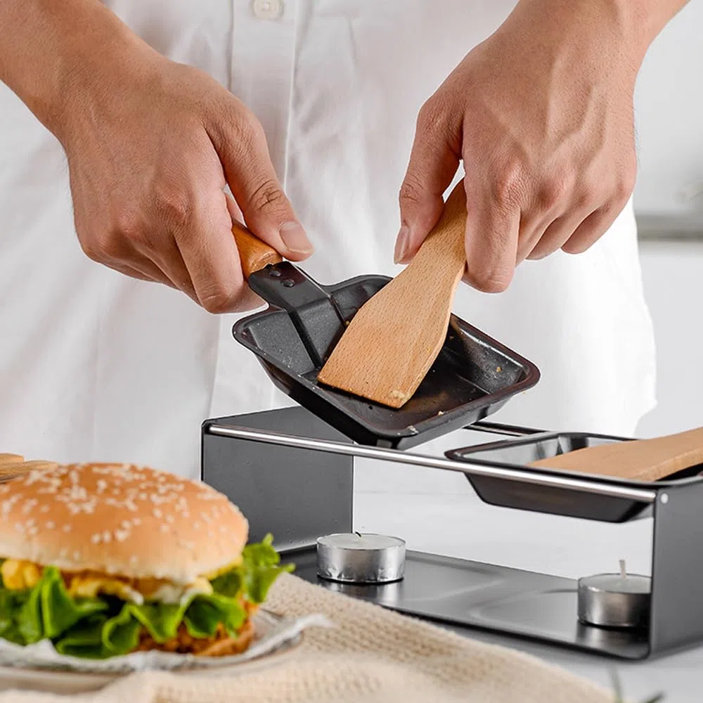 Set per fonduta di formaggio, 2 spatole e 2 padelle per formaggio
