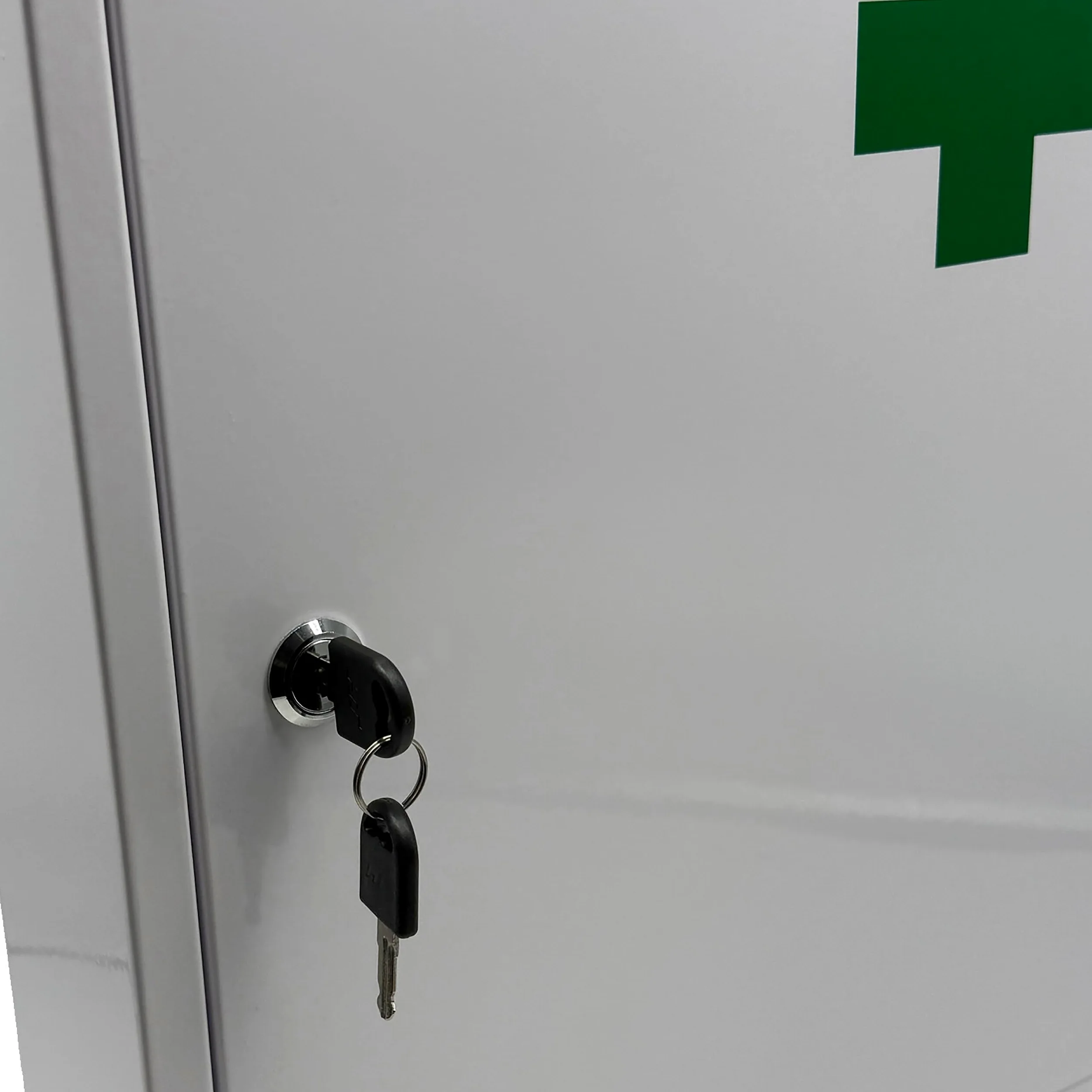 Armadietto Medico Relaxdays, con Serratura, 5 Scomparti, H x L x P: 43 x 35,5 x 8 cm, per medicinali, Bianco/Verde