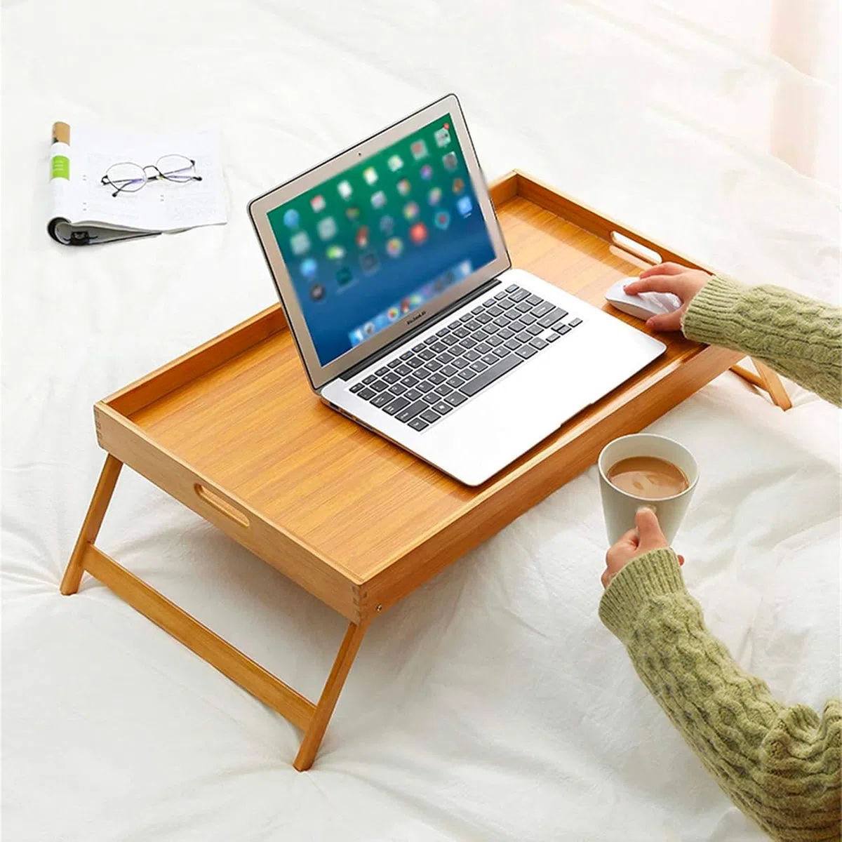 Wintem Tavolino per Colazione a Letto Pieghevole 50x30x21cm in Bambù - Ecologico e Durevole - Ideale anche per Lavorare al PC o per Leggere - Robusto e Stabile - Superficie Liscia Facile da Pulire