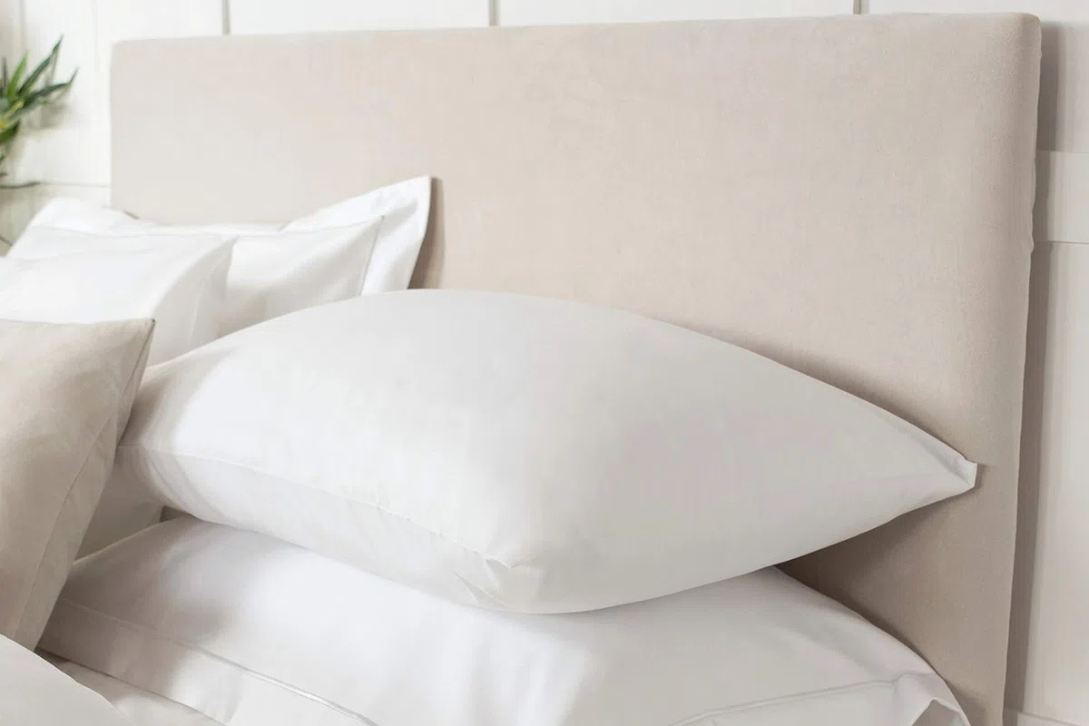 Belledorm, Copertura per testiera, dona un nuovo aspetto alla base del letto, in finta pelle scamosciata (lino, 180 x 60cm)