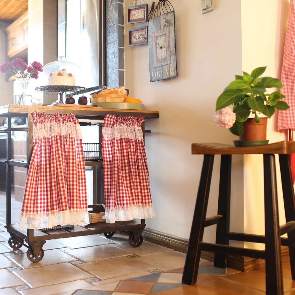 A.Monamour Agriturismo - Tenda da cucina in cotone opaco, motivo a quadretti, con motivo a quadretti, con pizzo bianco, per camera da letto, caffetteria, armadio, porta, 2 tende