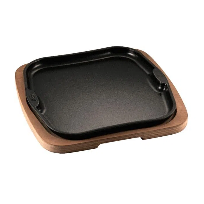 Piatto a servire in ghisa Gourmet con vassoio in legno cm 29x29