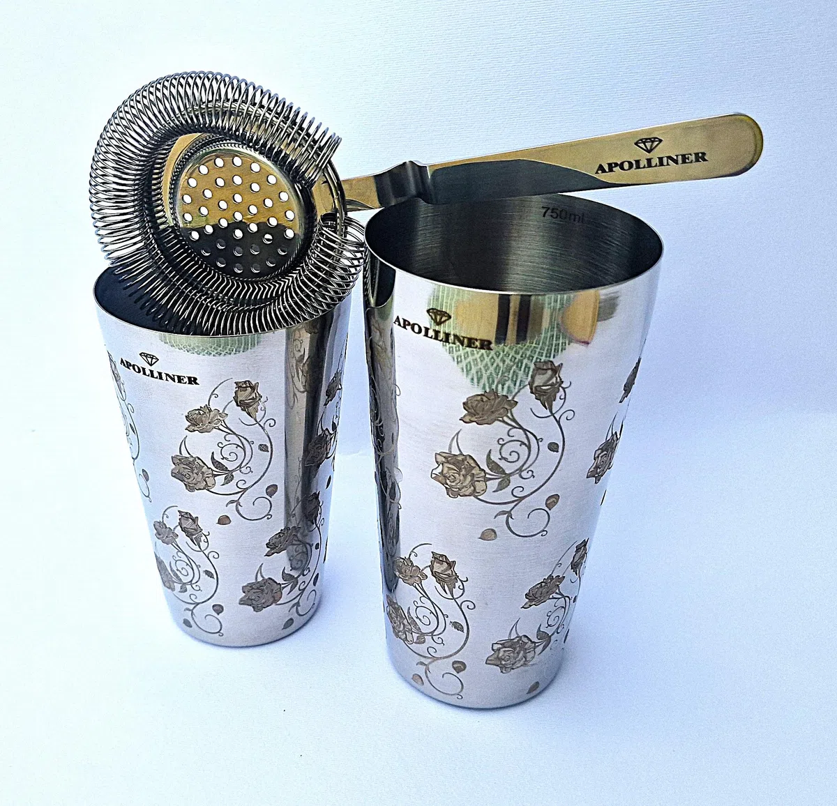 Shaker Boston millilitri750/550 Shaker Cocktail professionale con Filtro,kit Barman,Cocktail,miglior Acciaio,Resistente ai Graffi,Raffinato, tenuta Ermetica,Regalo Casa,Uomo,Donna.