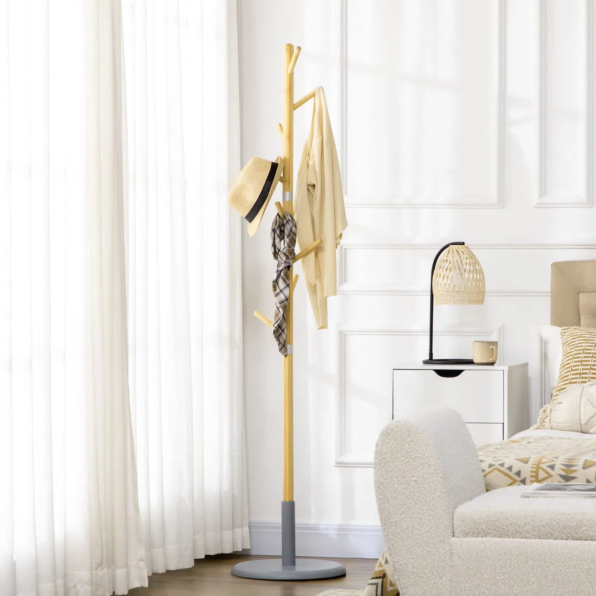 HOMCOM Albero Appendiabiti a 8 Ganci con Base Rotonda, Appendiabiti da Terra in Bambù, Legno e Metallo, Ø37.8x175.6 cm, Color Legno e Grigio