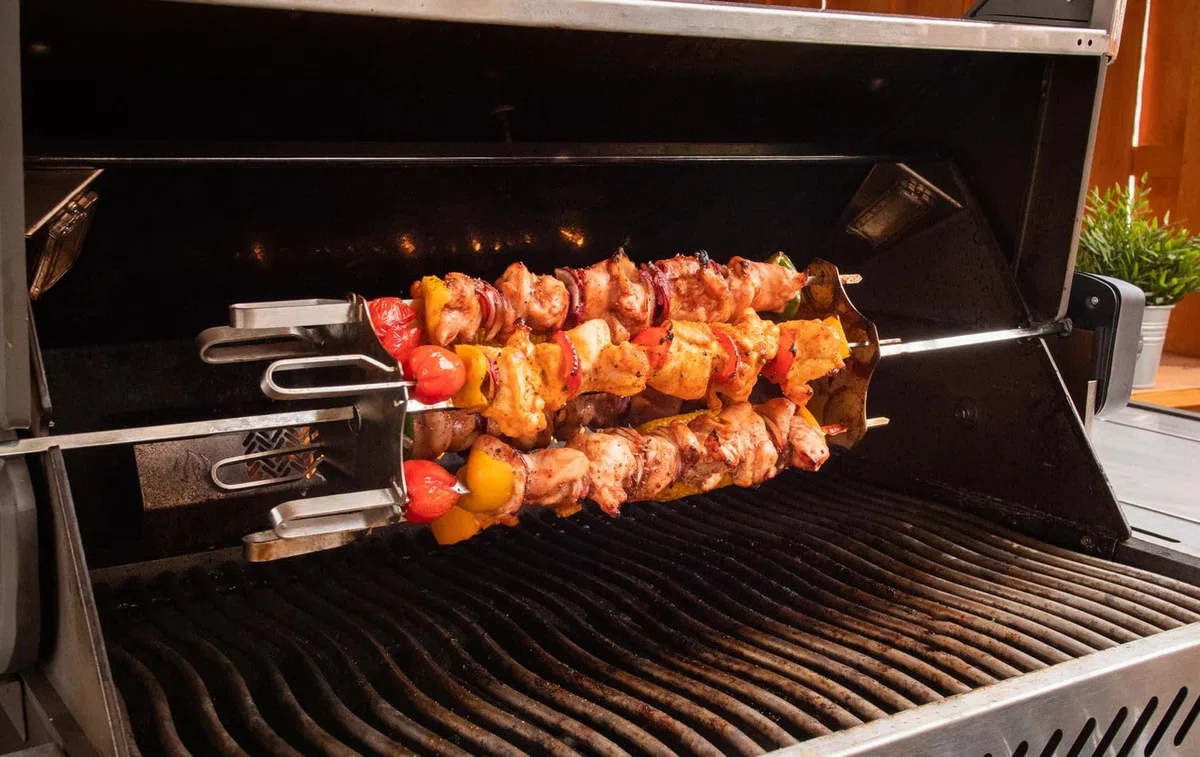 Grillfürst Grillrondell universale - Set per shish kebab per girarrosto e rotisserie, incl. 6 spiedini per shish kebab, gyros o kebab, lunghezza totale: 45 cm