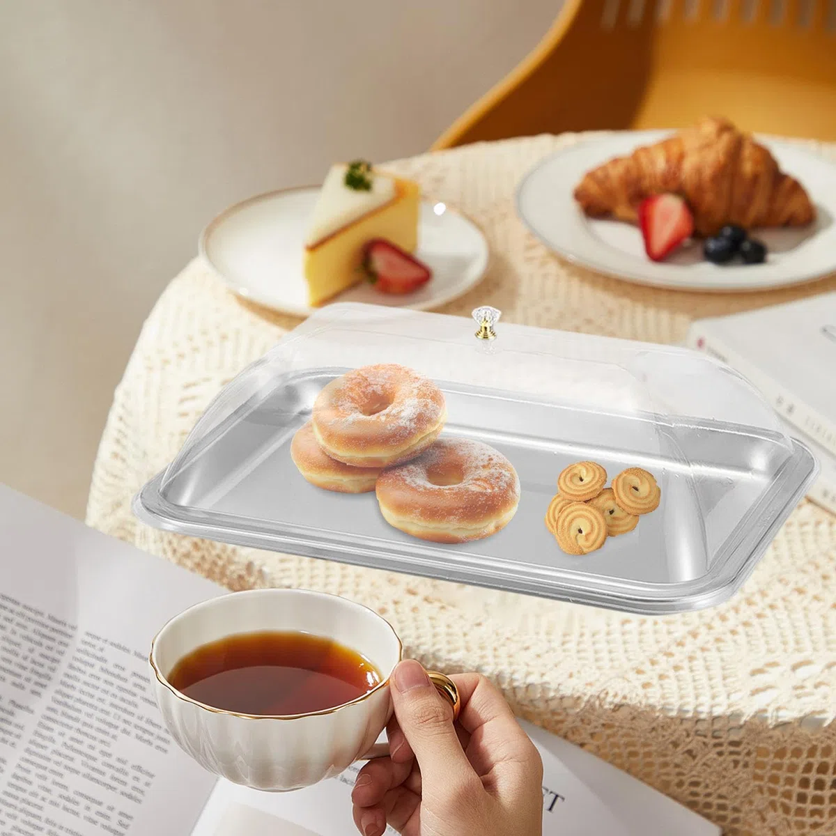 Vassoio per Torte Rettangolare con Coperchio PP Trasparente in Acciaio Inox, Piattino da Portata per Dessert Dolci Frutta, Facile da Pulire per RIST, Cucina e Ricevimento di Nozze, 40x30x2 Cm