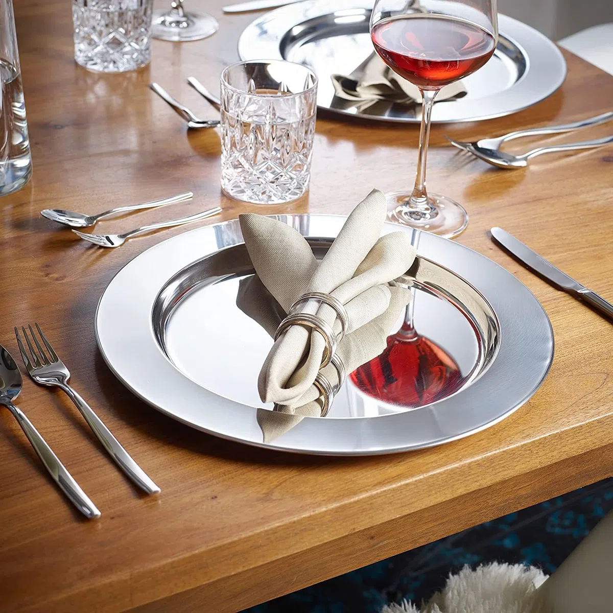 ECHTWERK Set di 4 sottopiatti/piatti da portata 'Shiny' in acciaio inossidabile, Edizione Argento, Ø 33,2 cm