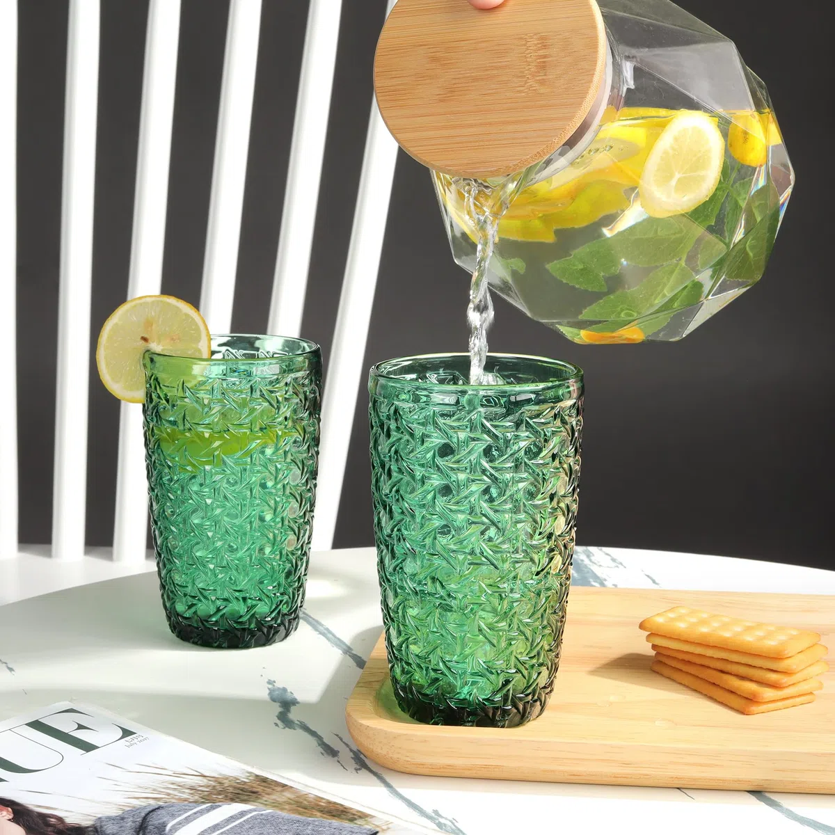 Joeyan Verde Bicchieri Acqua Vetro,Impilabile Colorati Long Drink Tumbler Highball Vetro per Succhi Bevande Cocktail caffè,380 ml,Set da 4 Pezzi,Lavabile in Lavastoviglie