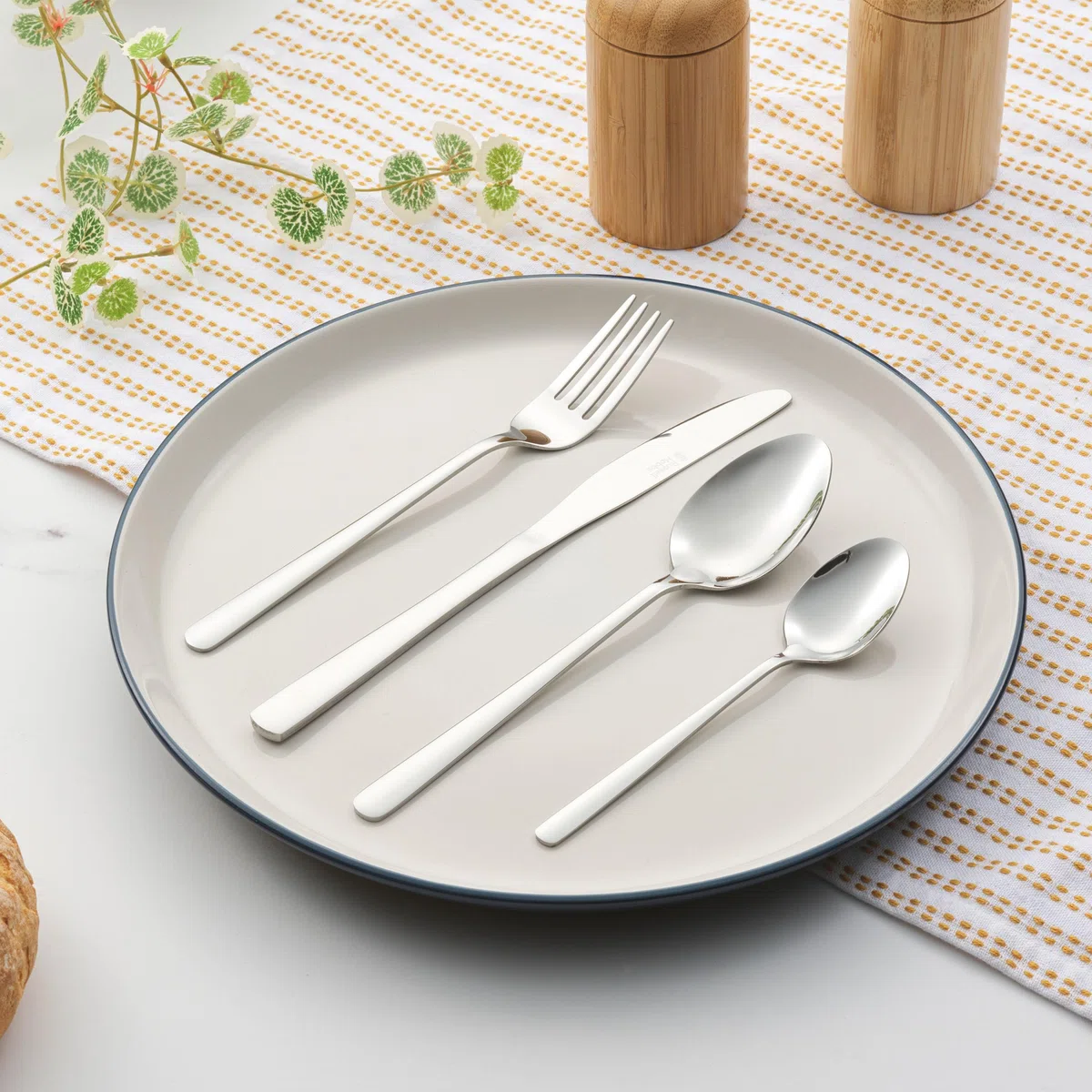 Russell Hobbs COMBO-2151 Vienna Deluxe Set posate, 48 pezzi, acciaio inox, 12 posizioni, finitura a specchio, posate per cena, regalo per nuovi proprietari, acciaio inox, 15 anni di garanzia