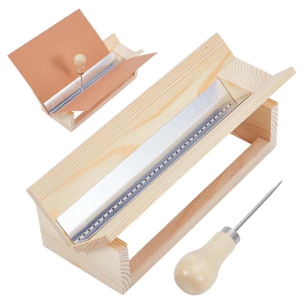 NBEADS Strumento di Punzonatura di la Firma per La Rilegatura di Libri, Culla per Punzonatura per Perforazione in Alluminio Set di Strumenti per Rilegatura Fai da Te Quaderni Diari Libri, 25x9x7.7cm