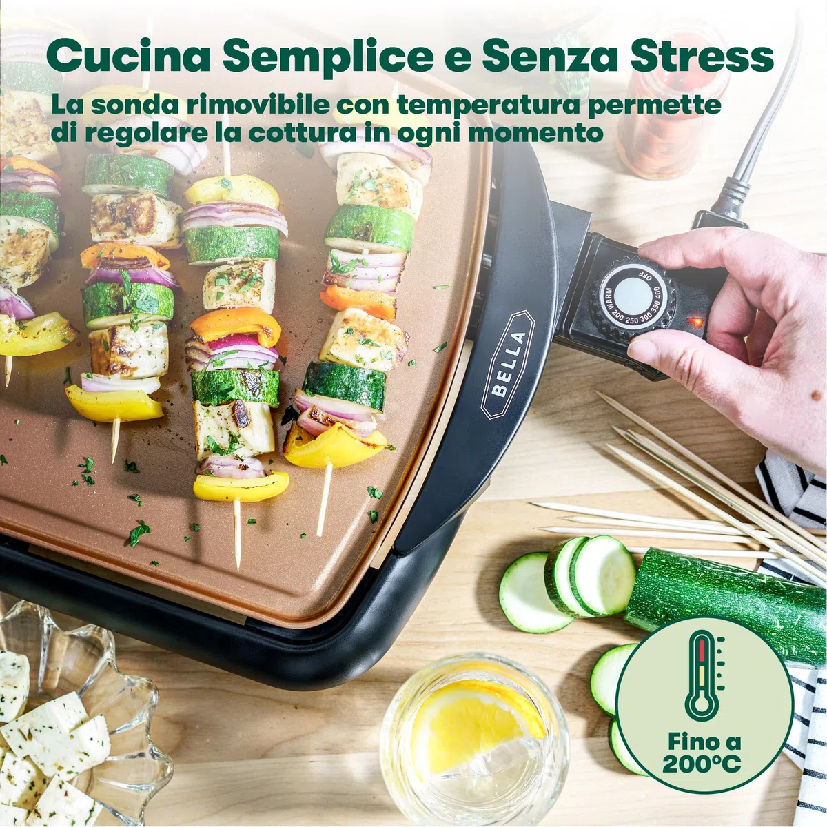 bella Piastra Elettrica con Rivestimento Antiaderente in Ceramica di Titanio, Superficie di Cottura Larga per Cuocere 10 Uova o 6 Pancakes, Sonda Rimovibile e Temperatura Regolabile, 27cm x 50cm, Rame