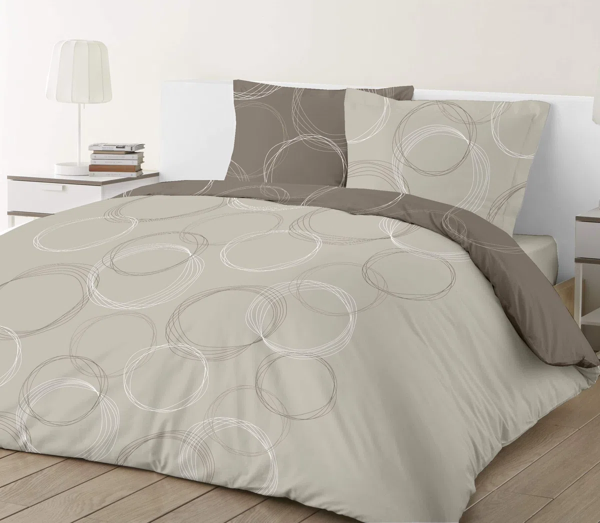 VISION LENNY marrone - 100% cotone - Set Copripiumoni matrimoniale reversibile 260 x 240cm con 2 federe 65 x 65cm per letto matrimoniale maxi - Tessuto morbido e confortevole - Certificato Oeko-Tex