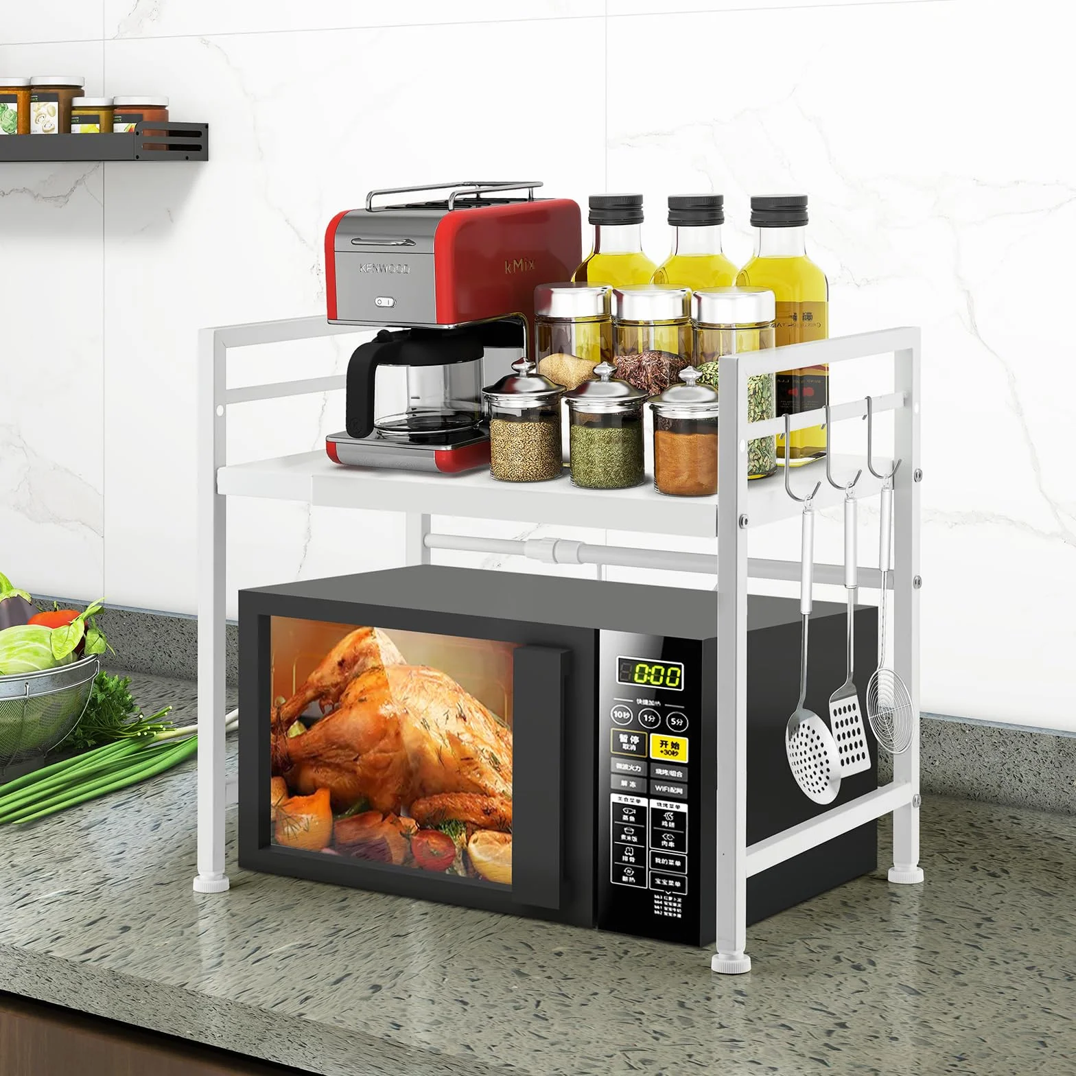 YunNasi Mensola per Microonde Supporto Estensibile per Forno a Microonde con 10 Ganci Scaffale da Cucina in Acciaio Carbonio Organizzatore di Stoccaggio da Cucina per Pentole e Padelle (Bianco 1)