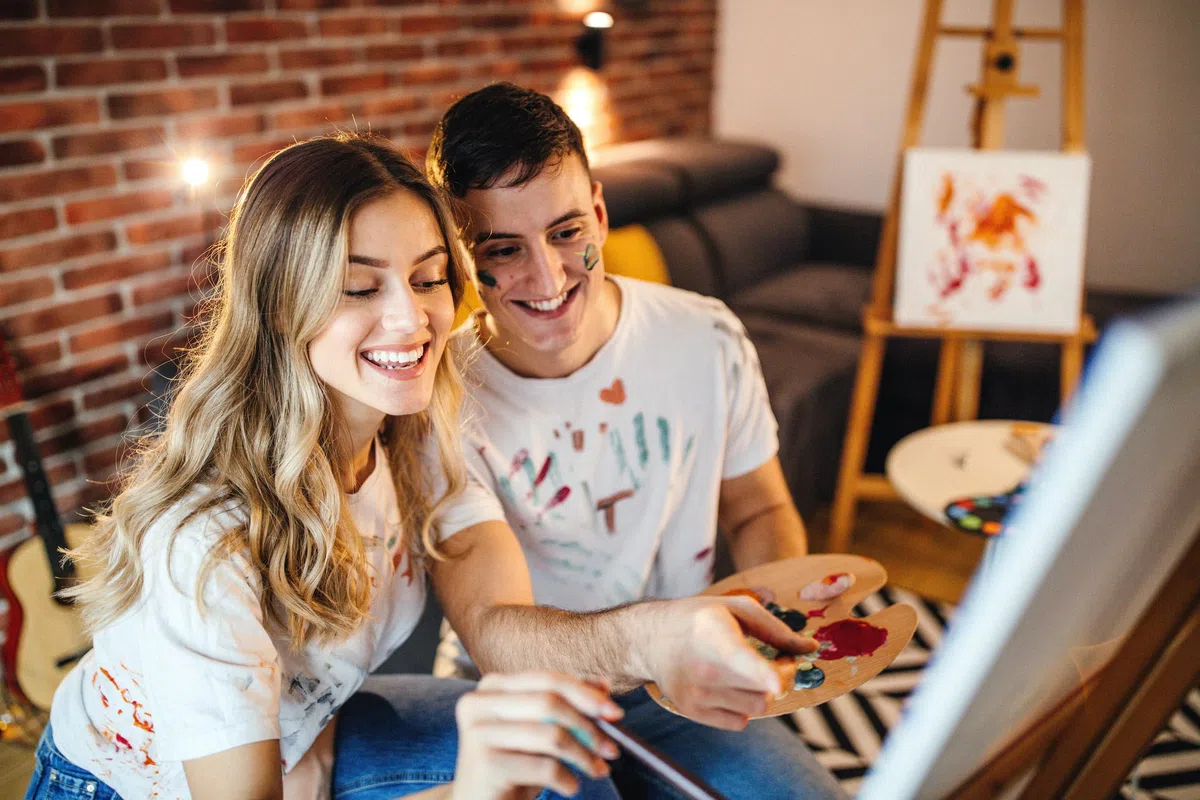 Artnova Set da pittura per 2 persone: set fai da te con 2 tele, cavalletti, pennelli, tavolozze, colori acrilici e istruzioni, ideale per ritratti, regalo creativo per partner, amici o principianti