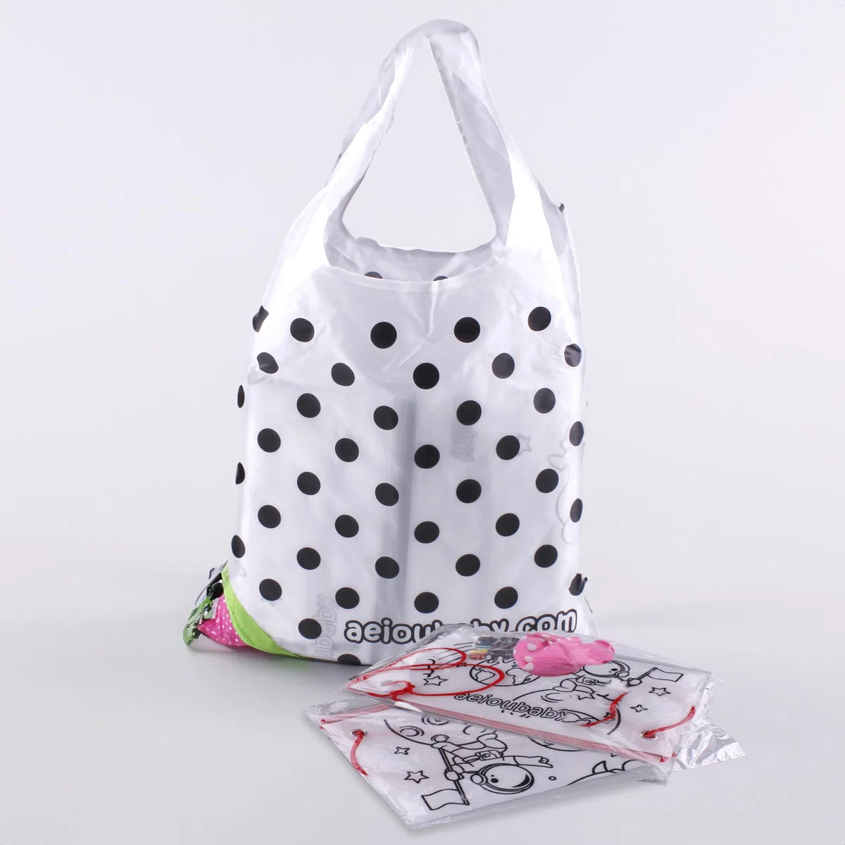 aeioubaby.com 25 Zainetti da Colorare + Borsa Riutilizzabile | 25 Bustine singole con 5 Colori a Cera e un Palloncino | Regalo per bambini per le feste e i compleanni (Animali)