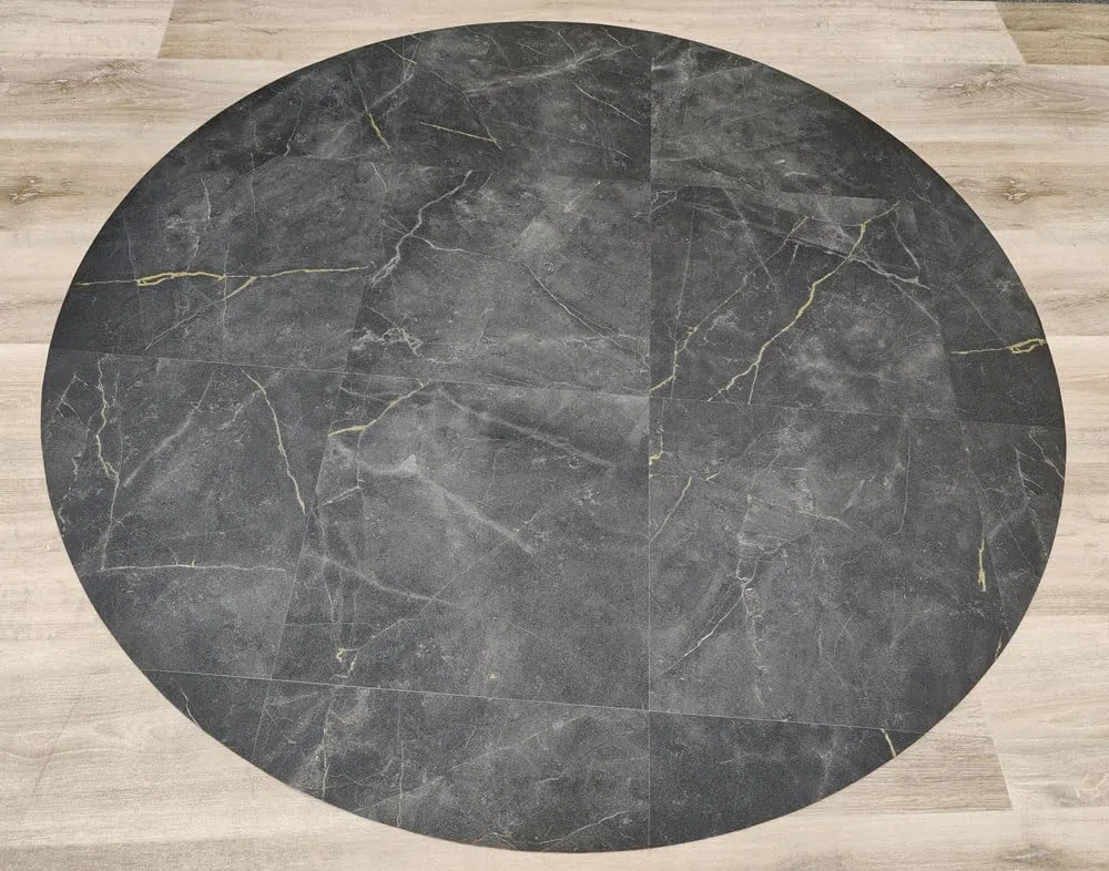 Tadi & Imperio1979 Tappeto Vinile Antracite Disegno Marmo Venato per Cucina, Tappeto Vinile per Soggiorno, Tappeto Ufficio Antidelizzante con Dettagli Grigio.