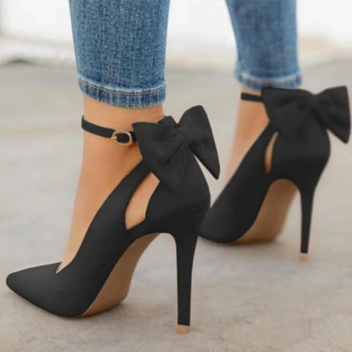 Donne a Punta Punta Tacchi Alti Donna Tacchi Sottili Signore Sexy Pompe da Donna Fibbia Cinturino Femminile Moda Bowknot Scarpe Size 37-40