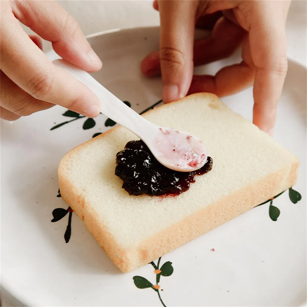 Set di 30 cucchiai di madreperla, piccoli cucchiai di caviale, cucchiai di madreperla, cucchiai bianchi e rotondi, per servire caviale e dessert