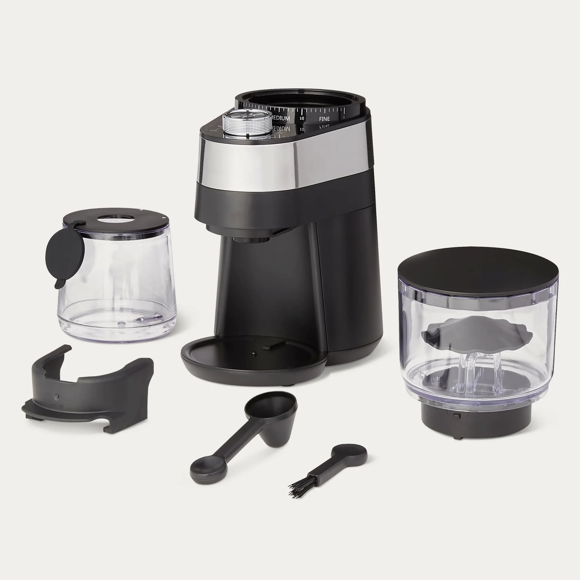 Amazon Basics Macinacaffè elettrico con 30 impostazioni di macinino per macchina da caffè francese, caffè americano ed espresso, nero